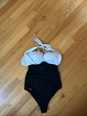 Two-Tone Black and White One-Piece Swimsuit - Classic Halter
